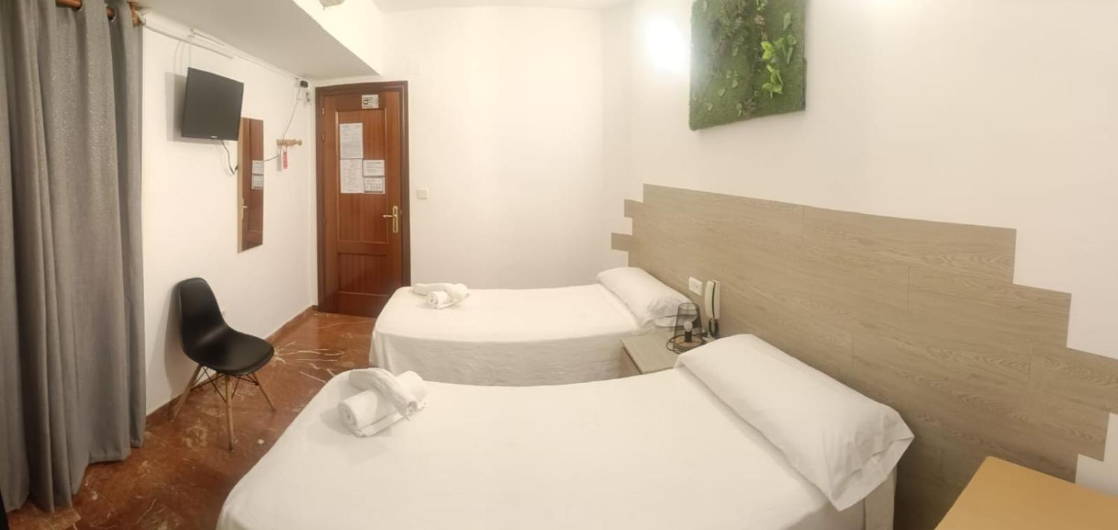 Hostal Nevot Granada Dış mekan fotoğraf
