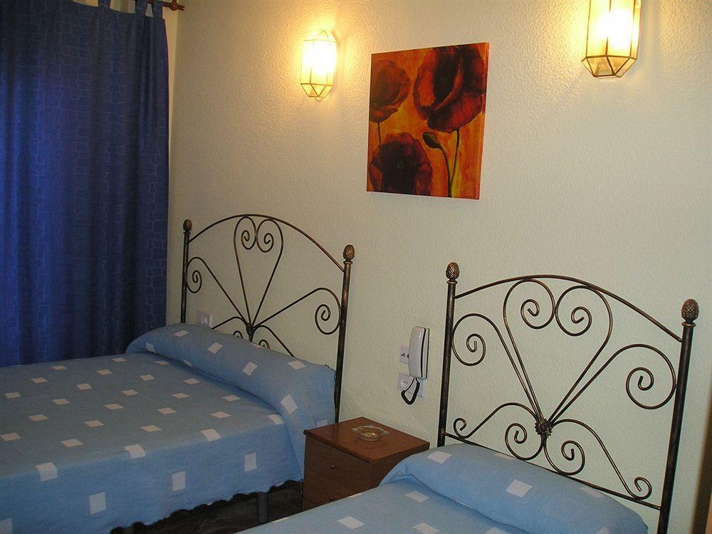 Hostal Nevot Granada Dış mekan fotoğraf
