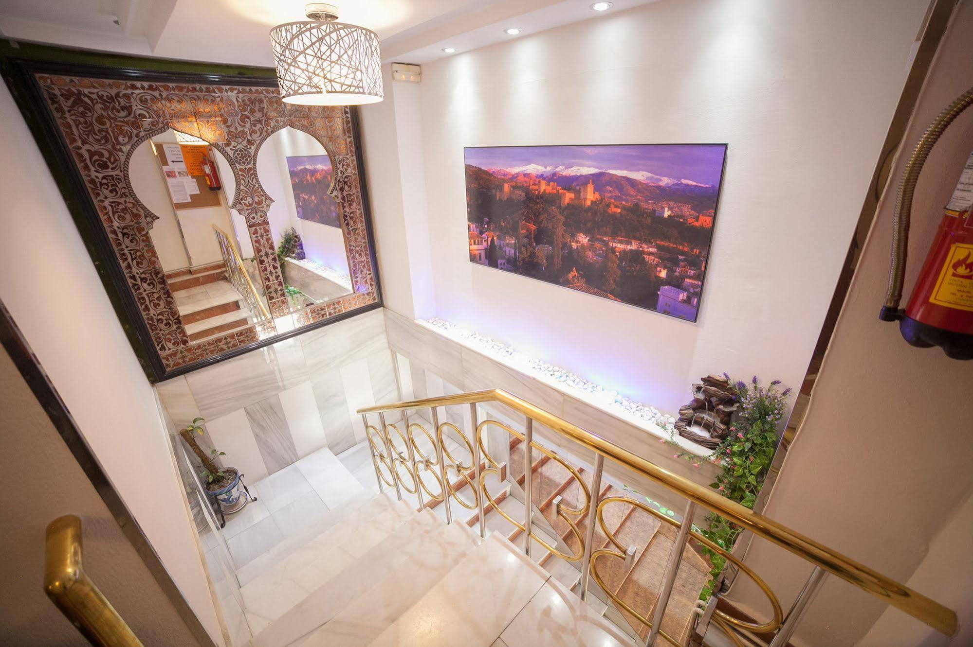 Hostal Nevot Granada Dış mekan fotoğraf